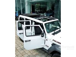 Jual bekas 2025 Jeep Wrangler 2.0 Rubicon Unlimited Sky One-Touch Power Sliding SUV,lokasi di DKI Jakarta