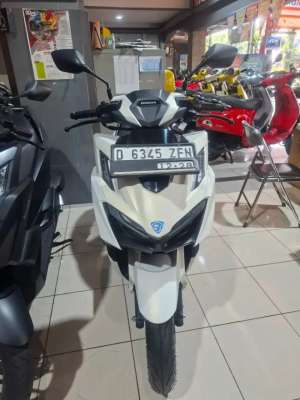 Jual bekas ALL NEW VARIO 160 ABS 2023 - SRI SANJAYA MOTOR,lokasi di Bojongloa Kaler
