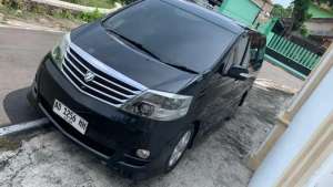 Jual bekas Alphard 2.4 V 2007 istimewa mewah,lokasi di 