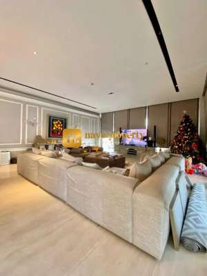 Apartemen Penthouse Furnished Strategis di Dharmawangsa Residence lokasi di Mampang Prapatan, tersedia melalui melalui situs Olx