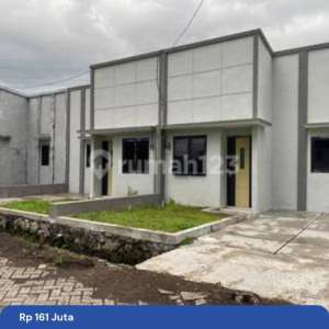 Beli Rumah Tanpa Ribet Free Biaya KprAkadLokasi Di Pusat Kota Jember , tersedia melalui melalui situs Rumah123