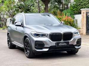 Jual bekas BMW X5 xDrive40i 2022 11rb Miles 7 seater Very mint condition no minus,lokasi di 