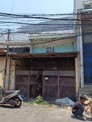 BU Rumah Tua 2 Lt Strategis Bisa buat usaha Teluk Gong Jakarta Utara lokasi di Penjaringan, tersedia melalui melalui situs Olx