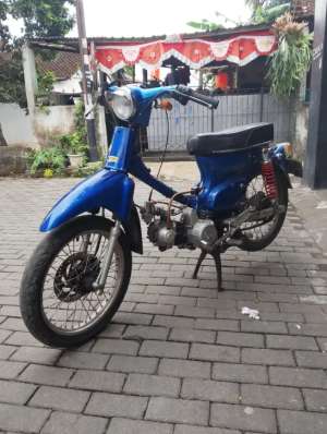 Jual bekas C70 basic star 93 pajak hidup,lokasi di Tegalrejo