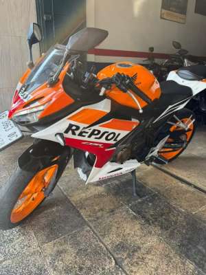 Jual bekas Cbr 150cc 2018 Gbm bisa tunai atau kredit,lokasi di Depok