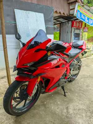 Jual bekas CBR 250CC 2 SILINDER,lokasi di Makale Utara