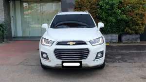 Jual bekas Chevrolet captiva ltz diesel 2016 pakai 2017 putih,lokasi di 