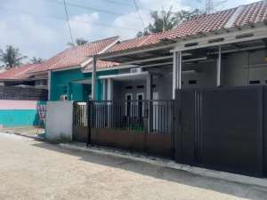 Cluster, ready, aman, bisa cicilan lokasi di Pancoran Mas, tersedia melalui melalui situs Olx