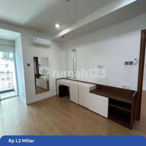 Condominium Greenbay Pluit Tower K Furnish Dan View Bagus , tersedia melalui melalui situs Rumah123