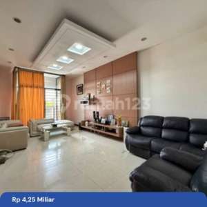 Cuan Cuan Cuaan Rumah 9.8x20 Strategis Dan Bebas Banjir Jelambar Dekat Daan Mogot Jakarta Barat , tersedia melalui melalui situs Rumah123