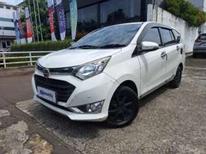 Jual bekas Daihatsu Sigra 1.2 R Deluxe Bensin-MT 2019 Silver,lokasi di 