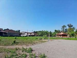 Dekat Ringroad Barat , Tanah Murah Mlati , 5 menit Pemda Sleman lokasi di Mlati, tersedia melalui melalui situs Olx
