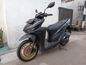 Jual bekas Di jual cepat vario led new 150 2018 siap pakai,lokasi di Pondok Aren