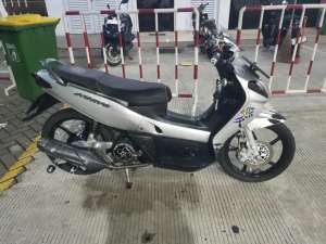 Jual bekas Di jual nouvo lele 2002 mulus terawat,lokasi di Palmerah