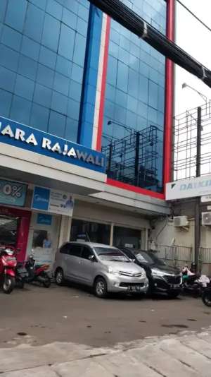 Di Jual Rumah Baru 2 lantai di Johar Baru lokasi di Johar Baru, tersedia melalui melalui situs Olx