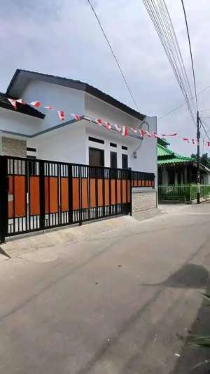 Di jual rumah baru minimalis permanen di ciledug lokasi di Ciledug, tersedia melalui melalui situs Olx