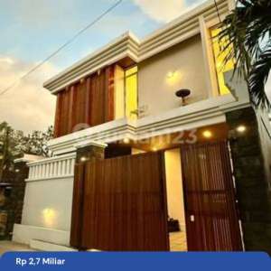Di Jual Rumah Mewah Baru 2 Lantai Di Pura Demak Denpasar , tersedia melalui melalui situs Rumah123
