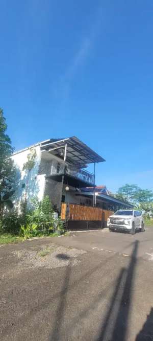 Di sewakan rumah beserta isinya lokasi Dekat kampus UNSOED dan Amikom lokasi di Purwokerto Utara, tersedia melalui melalui situs Olx