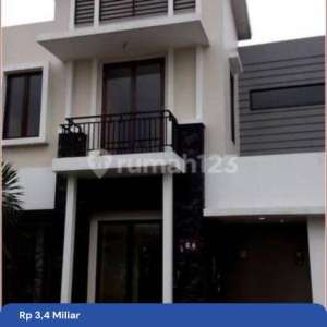 Dijual 3 Bed Room Cosmo Park, Lt.10 Thamrin City Mall , tersedia melalui melalui situs Rumah123