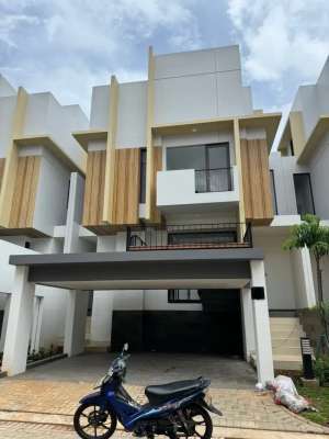 Dijual Cepat Brand New House At The Blizfield Bsd lokasi di Kelapa Dua, tersedia melalui melalui situs Olx