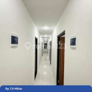 DIJUAL CEPAT KOS BARU EKSKLUSIF PREMIUM 36 Kamar Plus Kamar Mandi Dalam HANYA 2 Menit ke BINUS, Potensi, ROI TINGGI, TOP STRATEGIS Akses Jalan 2 Mobil di Kemanggisan Jakarta Barat , tersedia melalui melalui situs Rumah123