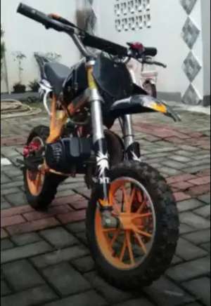 Jual bekas Dijual cepat. Motorr trail mini. MT2 50cc,lokasi di Cipayung