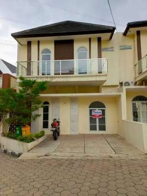 Dijual Cepat Perumahan Pinggir Tol Almaria Residence Pancoran Mas lokasi di Pancoran Mas, tersedia melalui melalui situs Olx