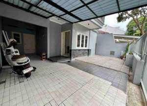 Dijual Cepat Rumah Dalam Komplek Di Buncit Jakarta Selatan lokasi di kalibata, tersedia melalui melalui situs Lamudi