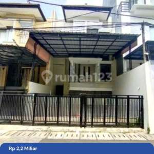 Dijual Cepat Rumah Minimalis, Cantik Dan Rapih Di Komp. Bangun Cipta Sarana Kelapa Gading , tersedia melalui melalui situs Rumah123