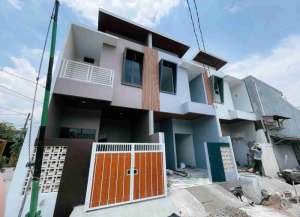 Dijual Cepat Rumah Minimalis di Pondok Ungu Permai Bekasi sektor 5 lokasi di ",
          price: `575000000`,
          currency: `IDR`
    };


    let pageData = {
        viewPhoneModalField: , tersedia melalui melalui situs Lamudi