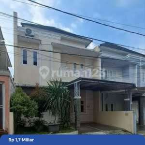 Dijual Cepat Rumah Secon Siap Huni Dalam Cluster , tersedia melalui melalui situs Rumah123