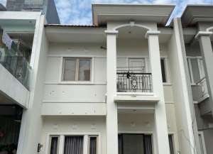 DIJUAL CEPAT RUMAH SIAP HUNI DI METRO MARINA BARAT UKU 6X14, ANCOL JAKARTA UTARA lokasi di ancol, tersedia melalui melalui situs Lamudi