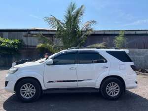 Jual bekas Dijual Fortuner Diesel TRD VNT 2013Kondisi Istimewa, Service Rutin,lokasi di 