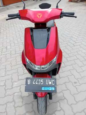 Jual bekas Dijual Motor Listrik Yadea T9 Tahun Pemakaian 2024,lokasi di Cakung