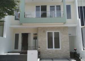 Dijual Rumah 2 Lantai Royal Residence Surabaya lokasi di wiyung, tersedia melalui melalui situs Lamudi