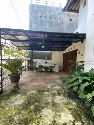 Dijual Rumah Asri Lokasi di Perumahan Daerah Cirendeu, Ciputat Tangsel lokasi di Ciputat, tersedia melalui melalui situs Olx