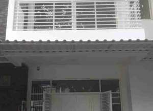 Dijual Rumah Bagus Siap Huni di Perumahan Golf Lake Cengkareng lokasi di cengkareng, tersedia melalui melalui situs Lamudi