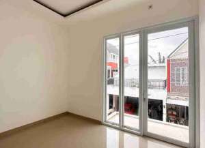 Dijual Rumah Baru 2 Lantai Bebas Banjir Strategis Siap Huni AP KOTA BEKASI lokasi di jatikramat, tersedia melalui melalui situs Lamudi