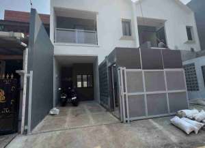 Dijual rumah baru di Bukit Nusa Indah Serua Ciputat Tangsel lokasi di ciputat-2, tersedia melalui melalui situs Lamudi