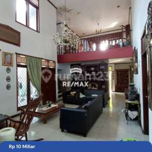 DIJUAL RUMAH BESAR ASRI DALAM KOMPLEK IKIP DUREN SAWIT , tersedia melalui melalui situs Rumah123