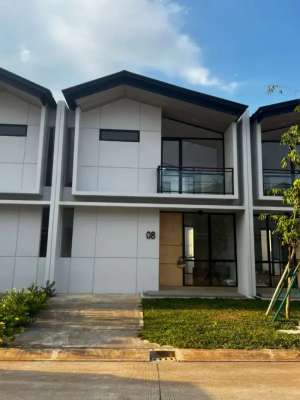 DIJUAL Rumah Cendana Cove LIPPO KARAWACI TYPE 3 LOKASI BAGUS lokasi di Karawaci, tersedia melalui melalui situs Olx