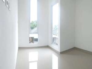 DIJUAL RUMAH DI CLUSTER TERRARIA SERUA INDAH lokasi di Ciputat, tersedia melalui melalui situs Olx