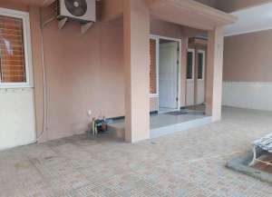 Dijual rumah di Grand Delta sari lokasi di ",
          price: `1500000000`,
          currency: `IDR`
    };


    let pageData = {
        viewPhoneModalField: , tersedia melalui melalui situs Lamudi