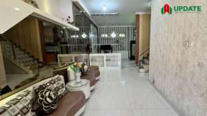 DIJUAL RUMAH DI KOMPLEK GIVENCY ONE JALAN GAPERTA UJUNG MEDAN lokasi di Medan Kota, tersedia melalui melalui situs Olx