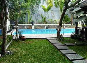 Dijual Rumah di Menteng Jakarta Pusat lokasi di menteng, tersedia melalui melalui situs Lamudi