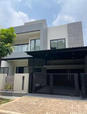 DIJUAL RUMAH DI PUSPITA LOKA BSD lokasi di Bumi Serpong Damai, tersedia melalui melalui situs Olx