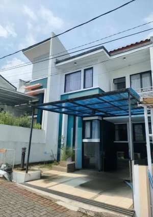 Dijual Rumah Full Furnish, Full Renov lokasi di Cisarua, tersedia melalui melalui situs Olx