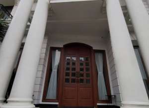Dijual Rumah Hoek Villa Gading Indah Kelapa Gading Mewah lokasi di kelapa-gading, tersedia melalui melalui situs Lamudi
