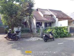 Dijual Rumah Hook murah di Dukuh Zamrud Bekasi lokasi di Mustika Jaya, tersedia melalui melalui situs Olx
