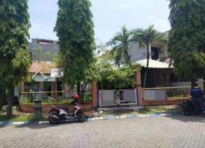 Dijual Rumah Hook Perum Puri Surya Jaya, Gedangan, Sidoarjo lokasi di gedangan-1, tersedia melalui melalui situs Lamudi